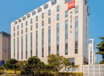 ibis New Delhi Aerocity